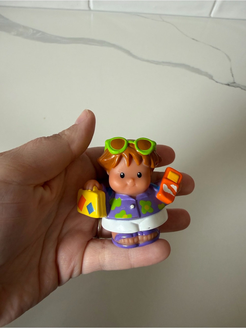 Fisher Price Little People Roberto Hawaii Vacation Figure